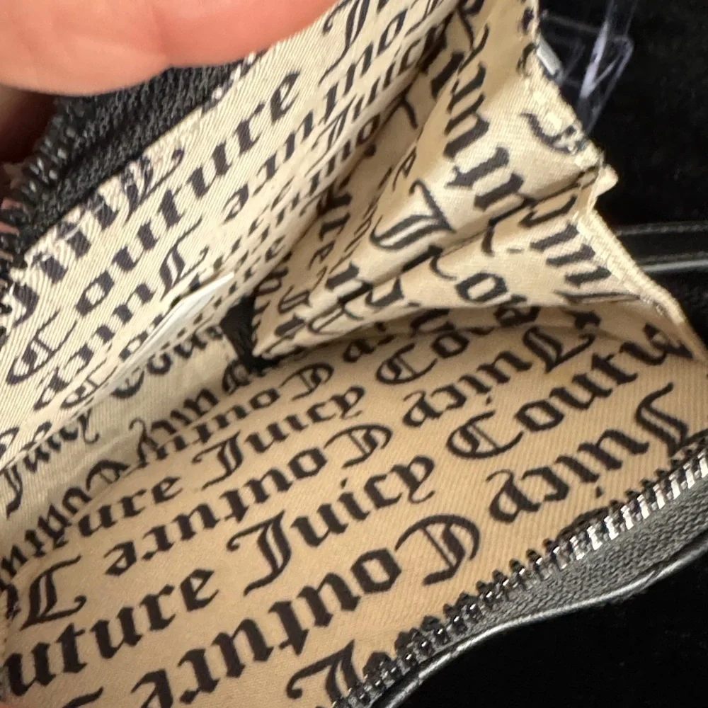 Juicy Couture Black Heart Quilted Wristlet